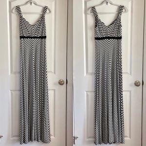 White House Black Market Maxi Dress